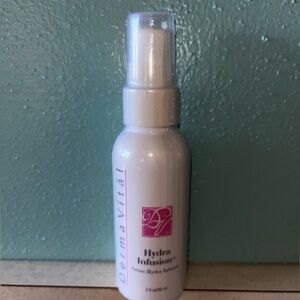 Derma Vital Hydra Infusion Cremé 2oz NWT Sealed Dermawand Mist Skincare